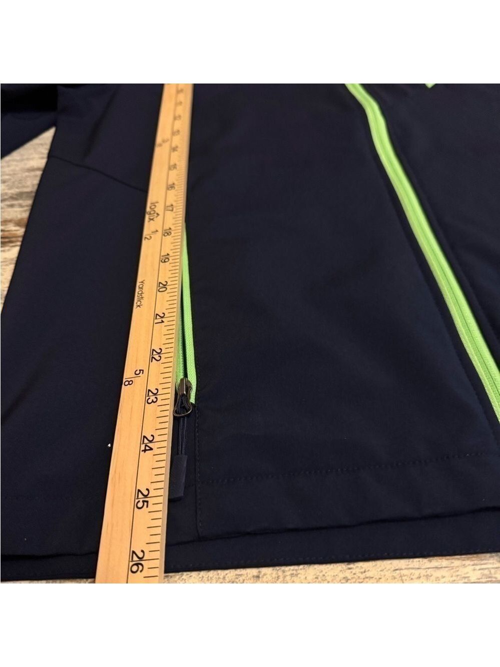 Izod Men's Full Zip Jacket Medium Navy Neon Green - Picture 5 of 5